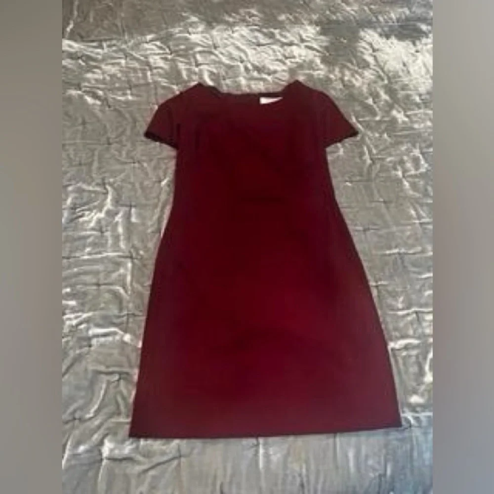 MM Lafleur Rosie Dress in Shiraz Wool Twill (Size 0) - Picture 2 of 3